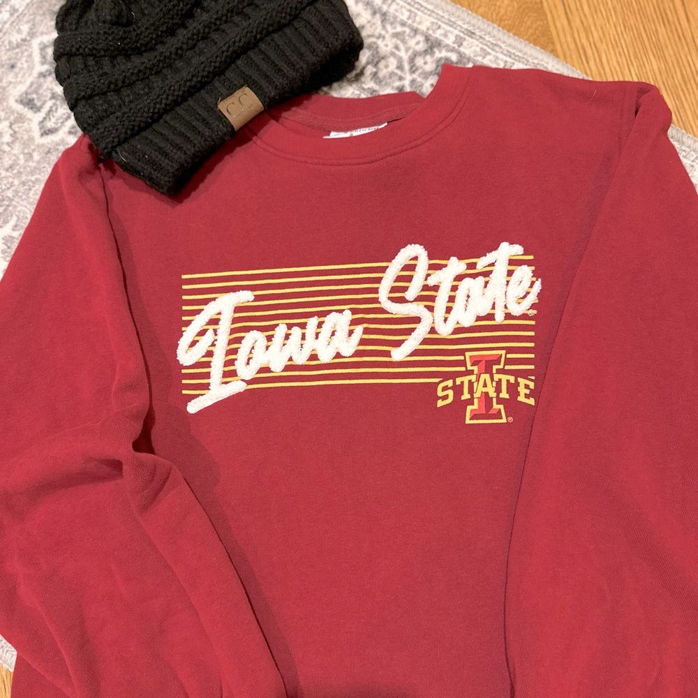 NWT Iowa State Women’s Champion Sweatshirt Size Small